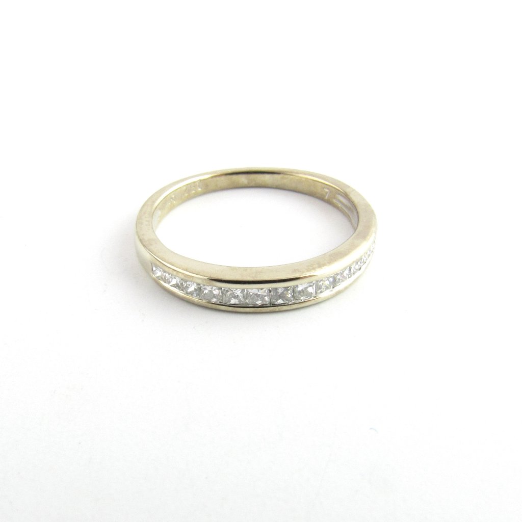 Vintage 14 Karat White Gold Princess Cut Diamond Wedding Band Size 5.25 #5523